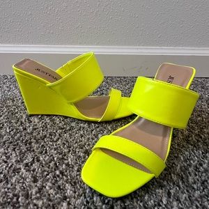 JUSTFAB NWOB wedge sandals